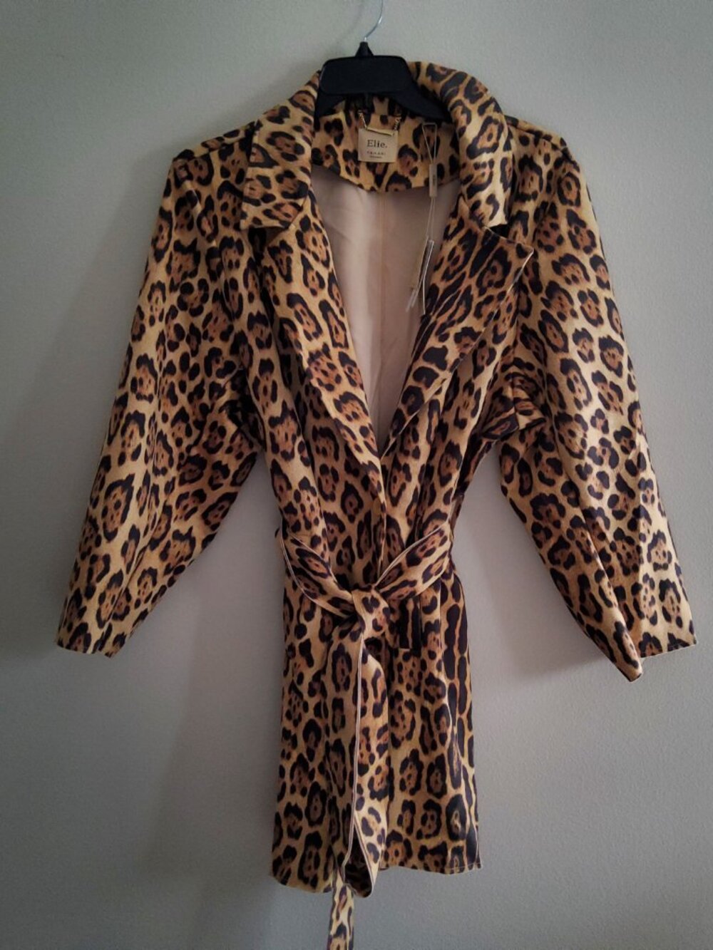 Effortless Chic Elie Tahari Leopard print Trench Coat size 3X